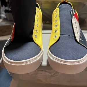 Selling in brand new condition stored in bin Mens size 11 Tommy hill sneakers